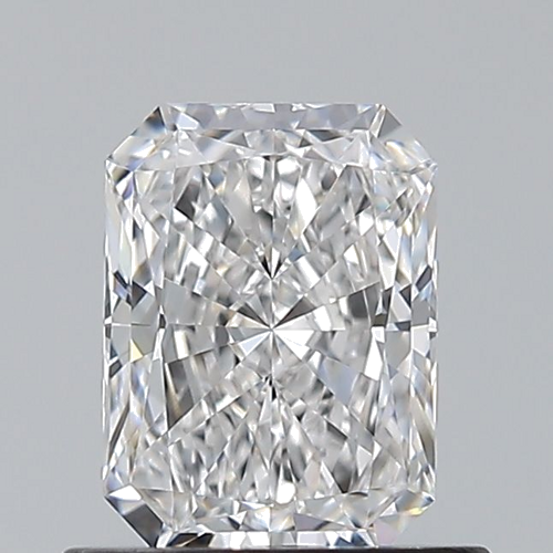 0.7 carat D-VVS1 Natūralus Radiant Deimantas (1)