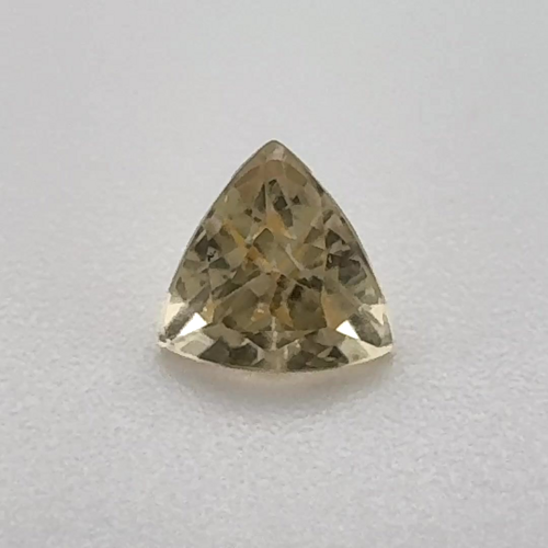 0.61 carat YELLOW Trilliant Topaz (1)