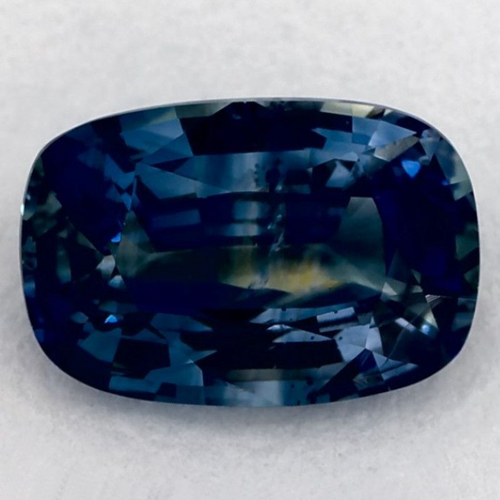 1.86 carat BLUE Cushion Safyras (1)