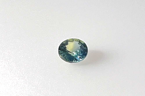 0.42 carat TEAL Round Safyras (1)