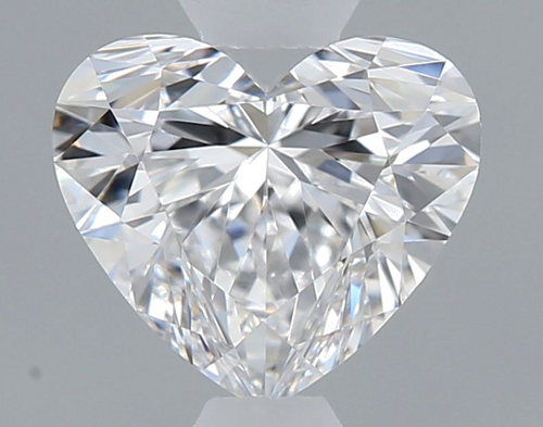 0.61 carat E-IF Natūralus Heart Deimantas (1)