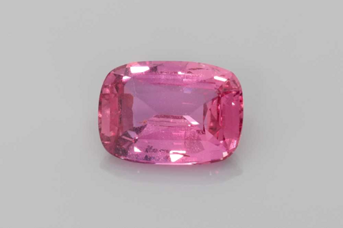 3.01 carat PINK Cushion Safyras (1)