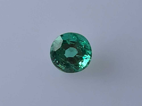 0.33 carat GREEN Round Smaragdas (1)