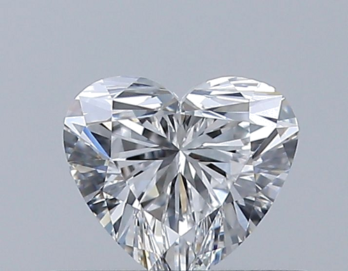 0.38 carat E-VVS2 Natūralus Heart Deimantas (1)