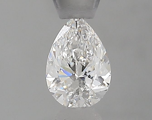 0.4 carat E-VS1 Natūralus Pear Deimantas (1)