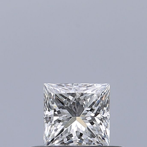 0.3 carat E-IF Natūralus Princess Deimantas (1)