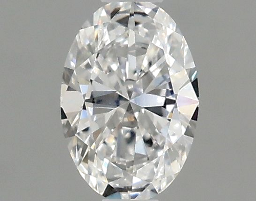 0.32 carat E-VVS1 Natūralus Oval Deimantas (1)