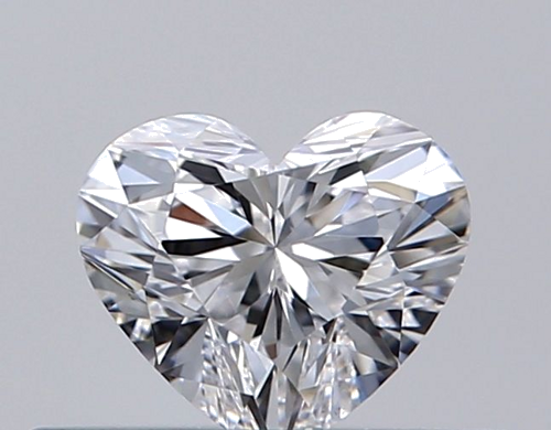 0.3 carat E-VS1 Natūralus Heart Deimantas (1)
