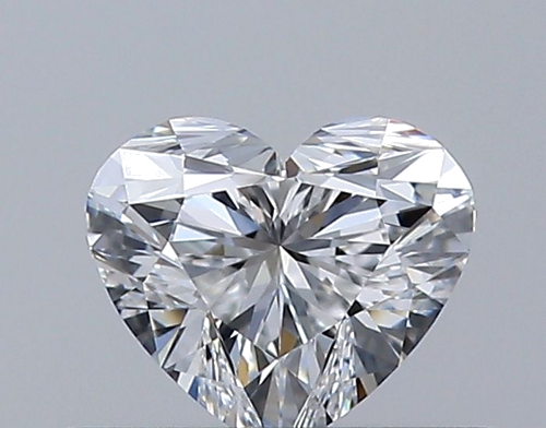 0.34 carat E-VVS1 Natūralus Heart Deimantas (1)