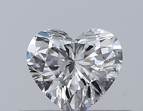 0.3 carat G-VVS1 Natūralus Heart Deimantas (1)
