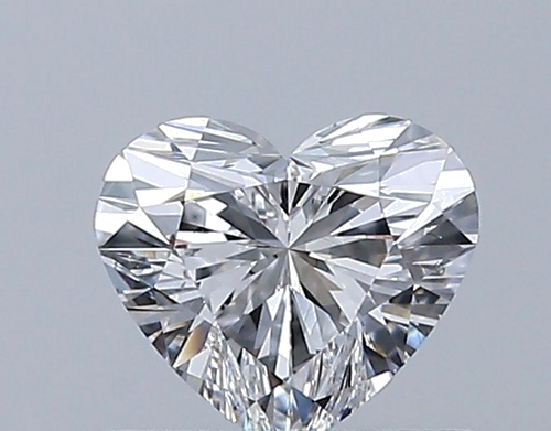 0.53 carat E-VS2 Natūralus Heart Deimantas (1)