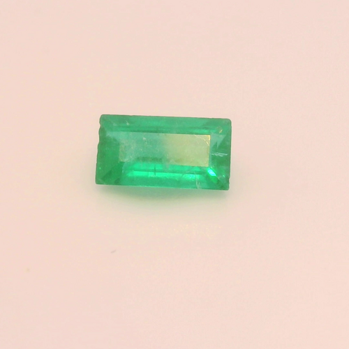 0.45 carat GREEN Baguette Smaragdas (1)