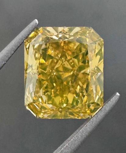 3.01 carat Fancy Deep Brownish Yellow-VS1 Natūralus Radiant Deimantas (1)