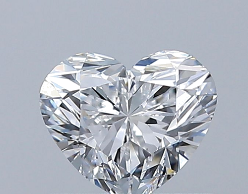 0.61 carat E-VS2 Natūralus Heart Deimantas (1)