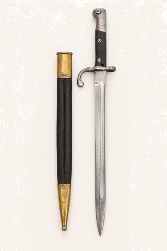 Italian Vetterli M1870/87 sword bayonet with scabbard, Italy, late 19th century (1)