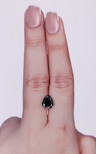 1.59 carat Fancy Black-VVS2 Natūralus Pear Deimantas (1)