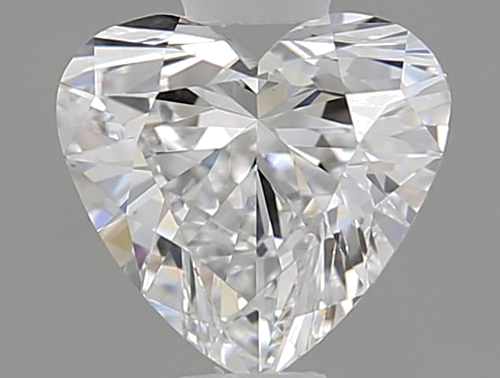 0.52 carat D-VVS2 Natūralus Heart Deimantas (1)