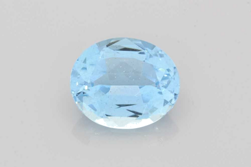 6.92 carat BLUE Oval Aquamarine (1)