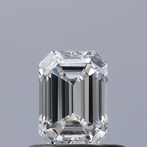 0.52 carat E-VVS2 Natūralus Emerald Deimantas (1)