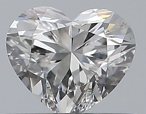 0.35 carat E-VS2 Natūralus Heart Deimantas (1)