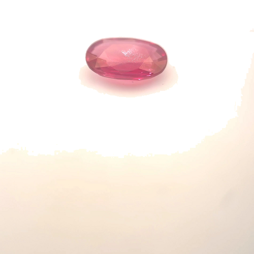0.68 carat RED Oval Rubinas (1)