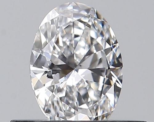 0.4 carat E-VS1 Natūralus Oval Deimantas (1)