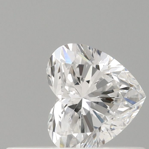 0.32 carat D-VVS1 Natūralus Heart Deimantas (1)