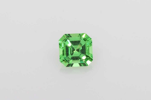0.33 carat GREEN Asscher Garnet (1)