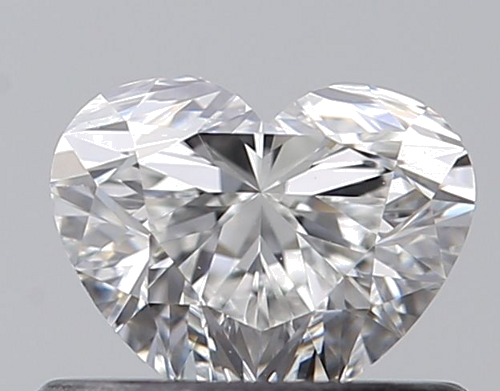 0.52 carat F-VVS2 Natūralus Heart Deimantas (1)