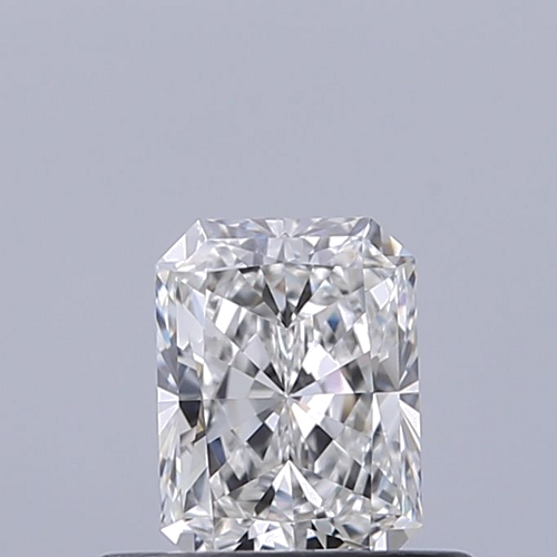 0.42 carat E-VVS1 Natūralus Radiant Deimantas (1)
