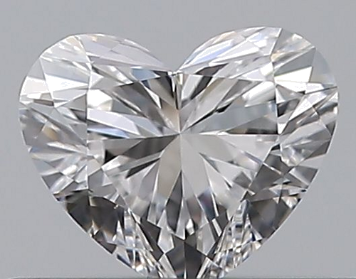 0.36 carat D-VVS2 Natūralus Heart Deimantas (1)