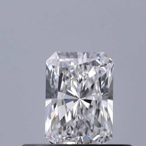 0.35 carat D-VVS1 Natūralus Radiant Deimantas (1)