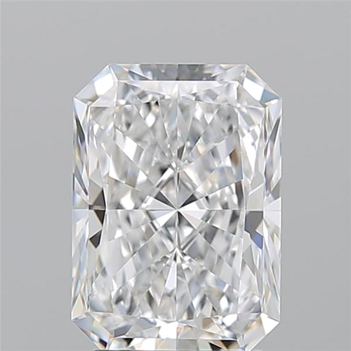 3.02 carat E-VS2 Natūralus Radiant Deimantas (1)