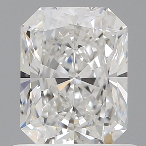 0.72 carat E-IF Natūralus Radiant Deimantas (1)