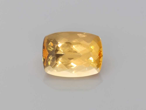 3.09 carat YELLOW Cushion Topaz (1)