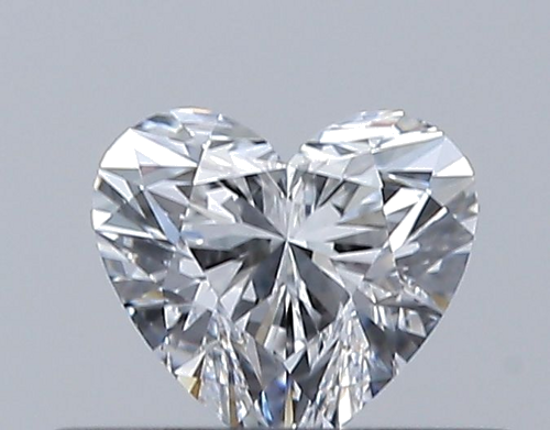 0.3 carat D-VVS2 Natūralus Heart Deimantas (1)