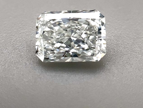 1.21 carat E-VS2 Natūralus Radiant Deimantas (1)
