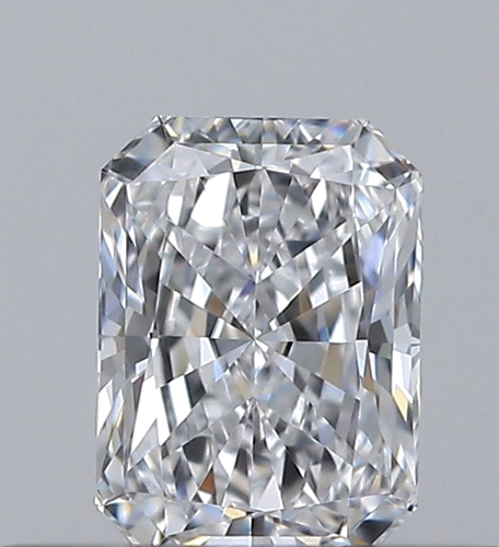 0.31 carat D-VVS1 Natūralus Radiant Deimantas (1)