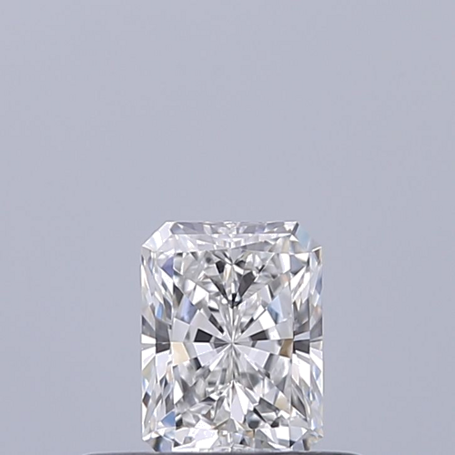 0.3 carat E-VVS2 Natūralus Radiant Deimantas (1)