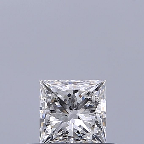 0.31 carat E-IF Natūralus Princess Deimantas (1)
