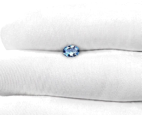 0.49 carat BLUE Oval Aquamarine (1)