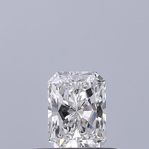 0.3 carat E-VVS1 Natūralus Radiant Deimantas (1)