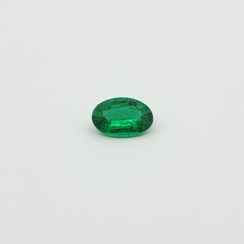 0.42 carat GREEN Oval Smaragdas (1)