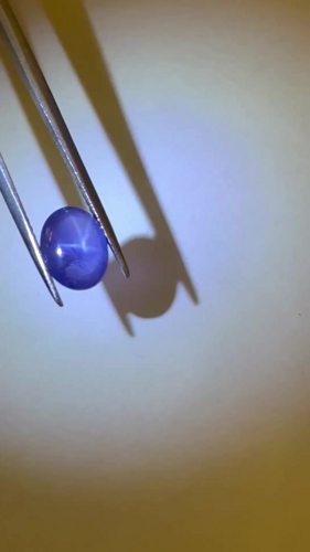 2.4 carat BLUE CABOCHON cut Oval Safyras (1)