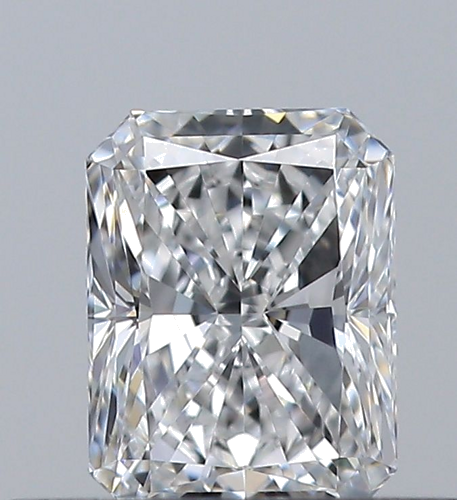 0.32 carat E-VVS1 Natūralus Radiant Deimantas (1)