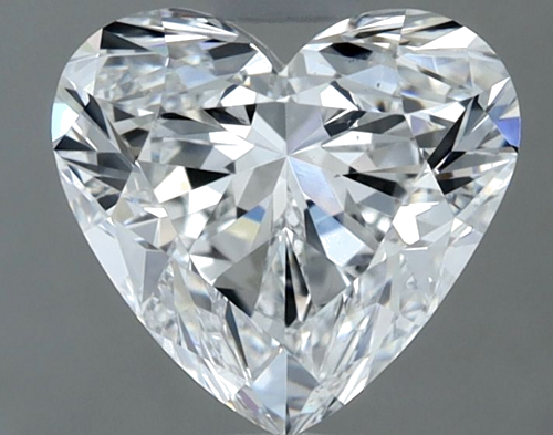 1.39 carat E-VS2 Natūralus Heart Deimantas (1)