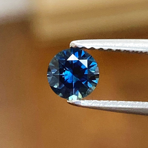 0.55 carat GREEN Round Safyras (1)
