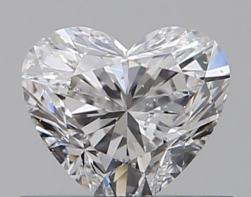 0.42 carat D-SI2 Natūralus Heart Deimantas (1)