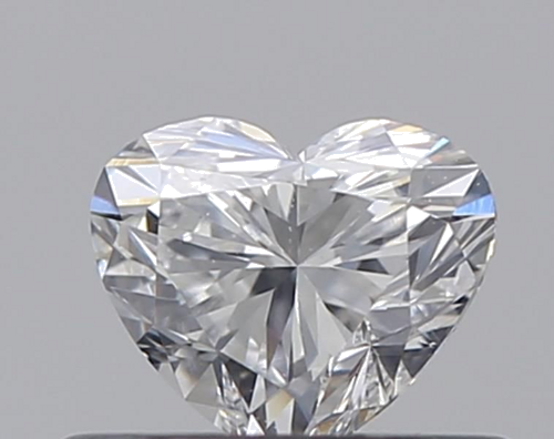 0.35 carat E-SI1 Natūralus Heart Deimantas (1)