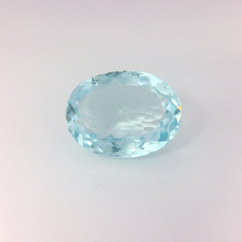 3.71 carat BLUE Oval Aquamarine (1)